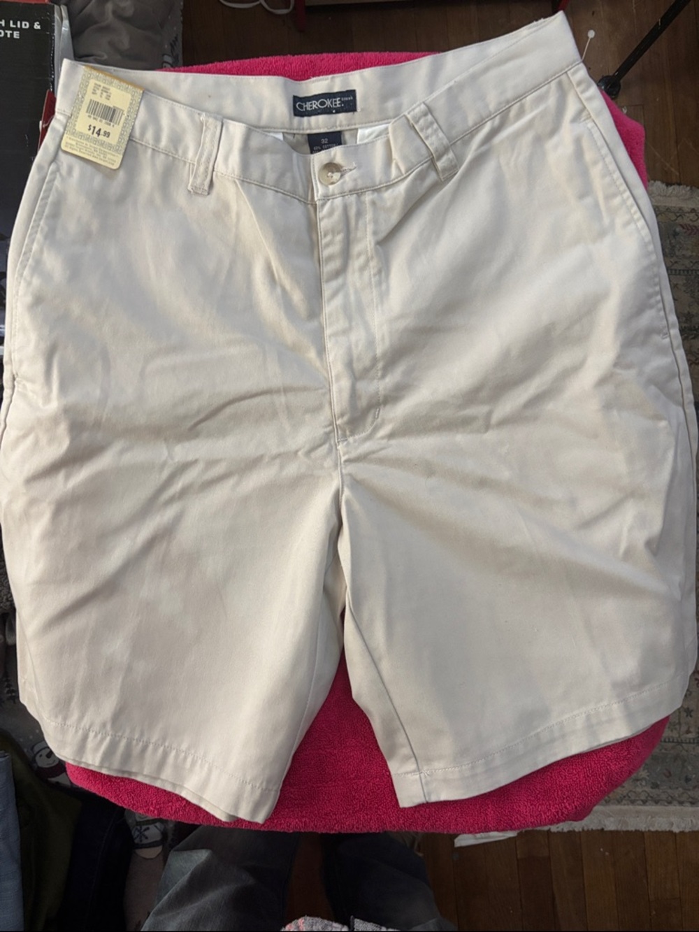 Cherokee Men's Cream Flat Front Chino Shorts Size 32 NWTS